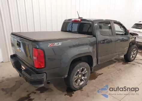2020 Chevrolet Colorado 4Wd Short Box Z71 z USA, uszkodzony, nr VIN 1GCGTDEN5L1102720
